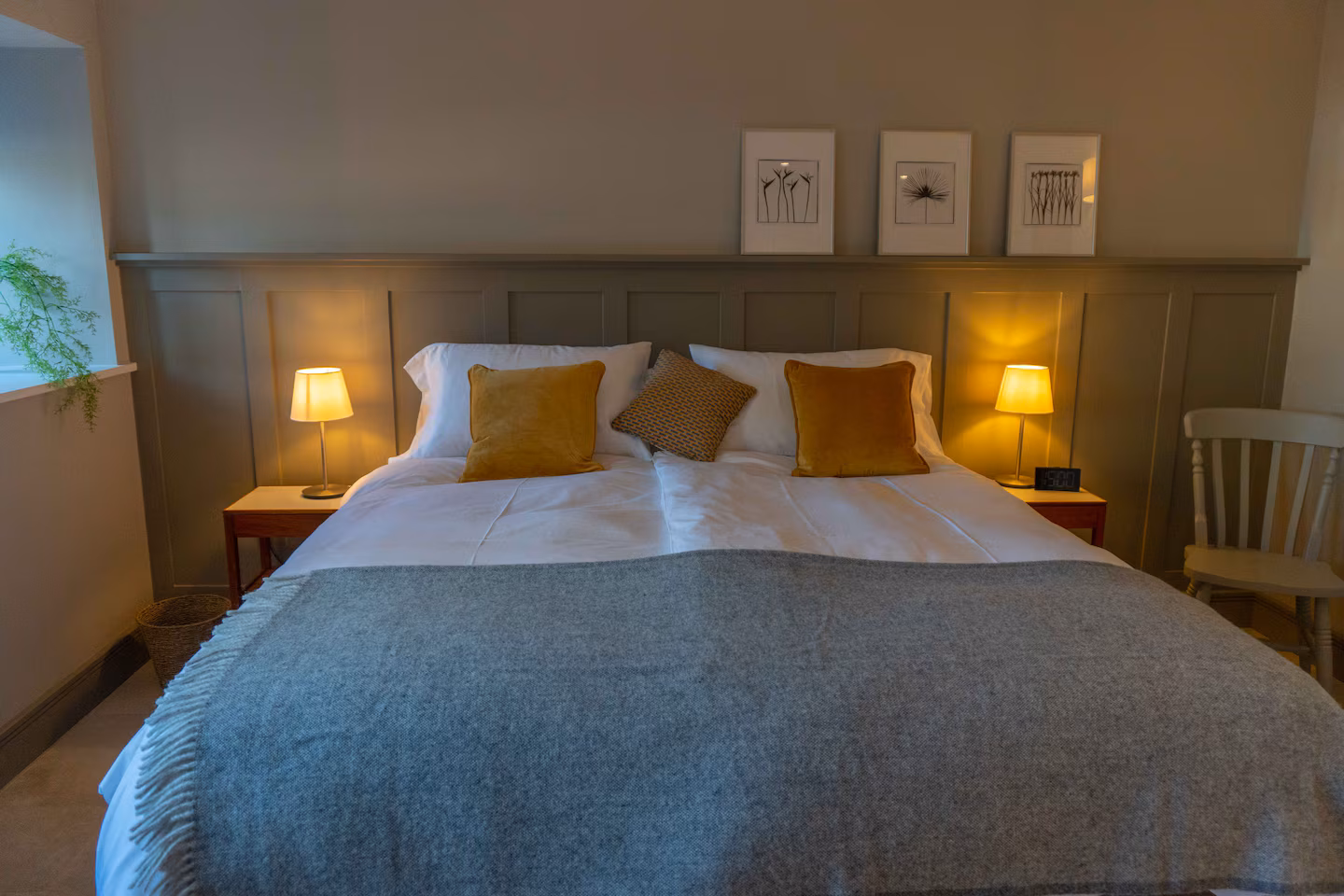 Ground-floor superking bedroom at The Barn